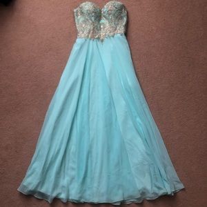 Prom dress